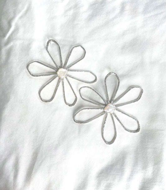 Daisy Earrings