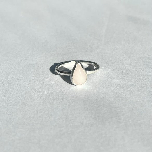 Rose quartz Teardrop Sterling Silver Ring